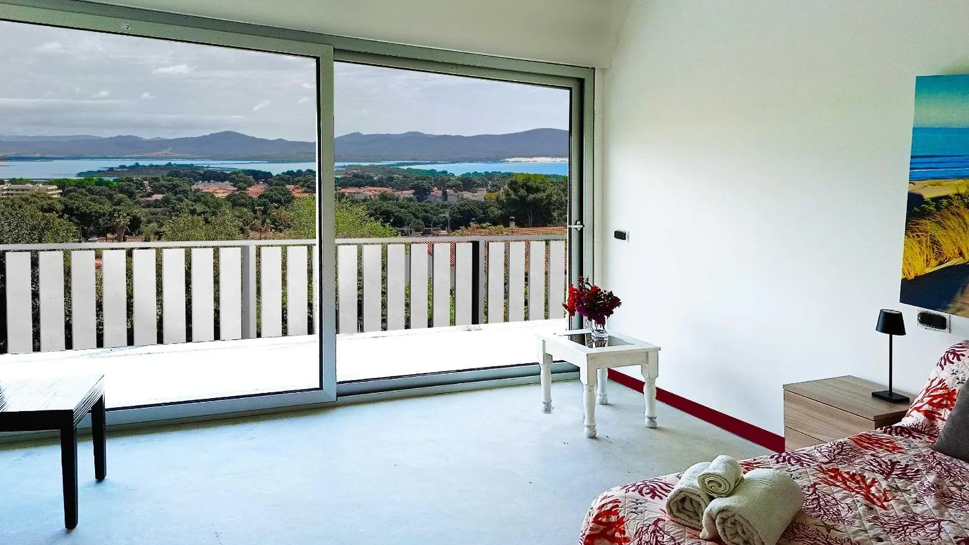 Panohome Porto Pino Apartment