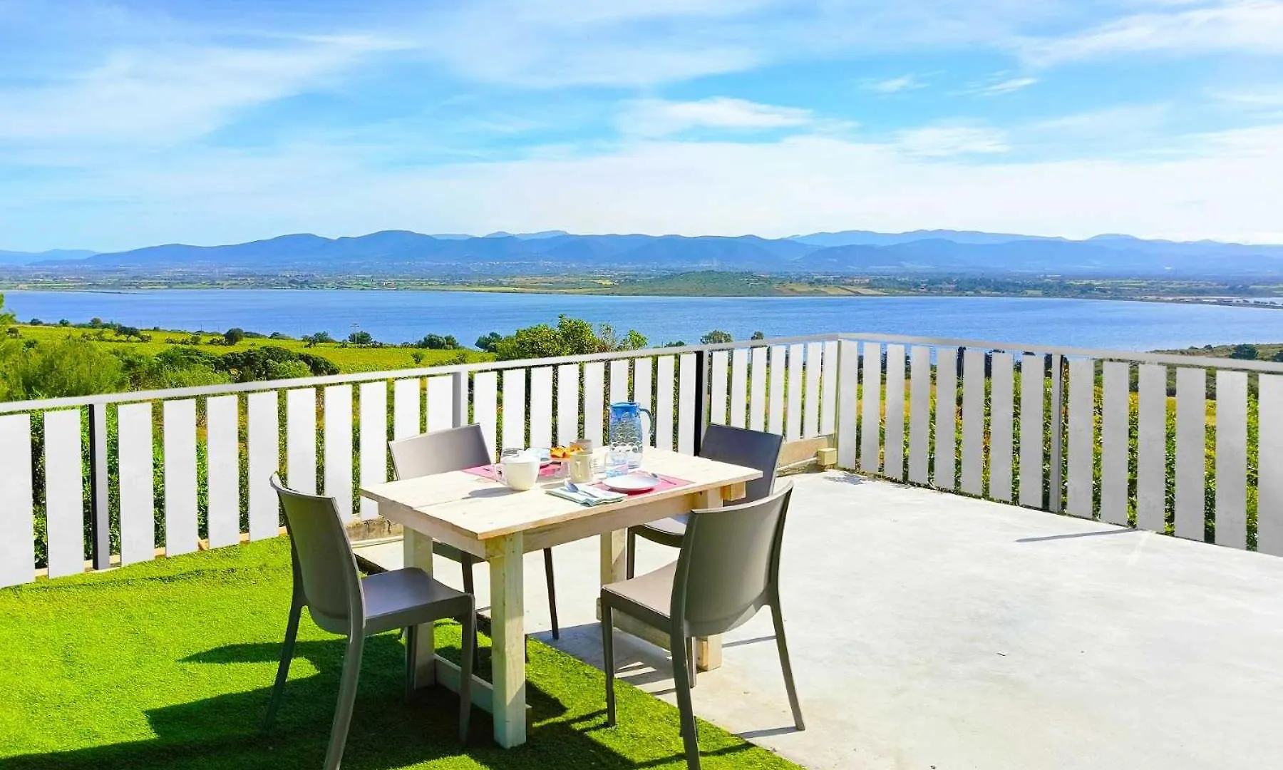 Panohome Porto Pino